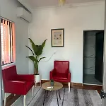 Royals, Mesi Bridge Apartman Shkodra