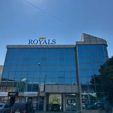 Royals, Mesi Bridge Apartment *