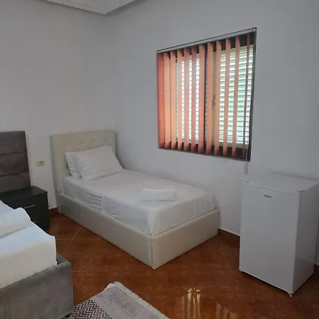 Royals, Mesi Bridge Shkodra